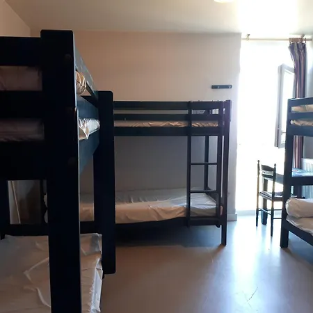 Granit Rose - Partage En - Vue Sur - Dortoir Mixte & Hostel *